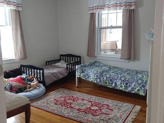 Rear Bedroom