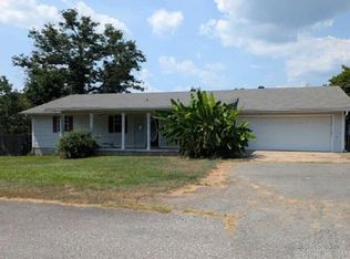 620 Brown Dr, North Little Rock, AR 72118