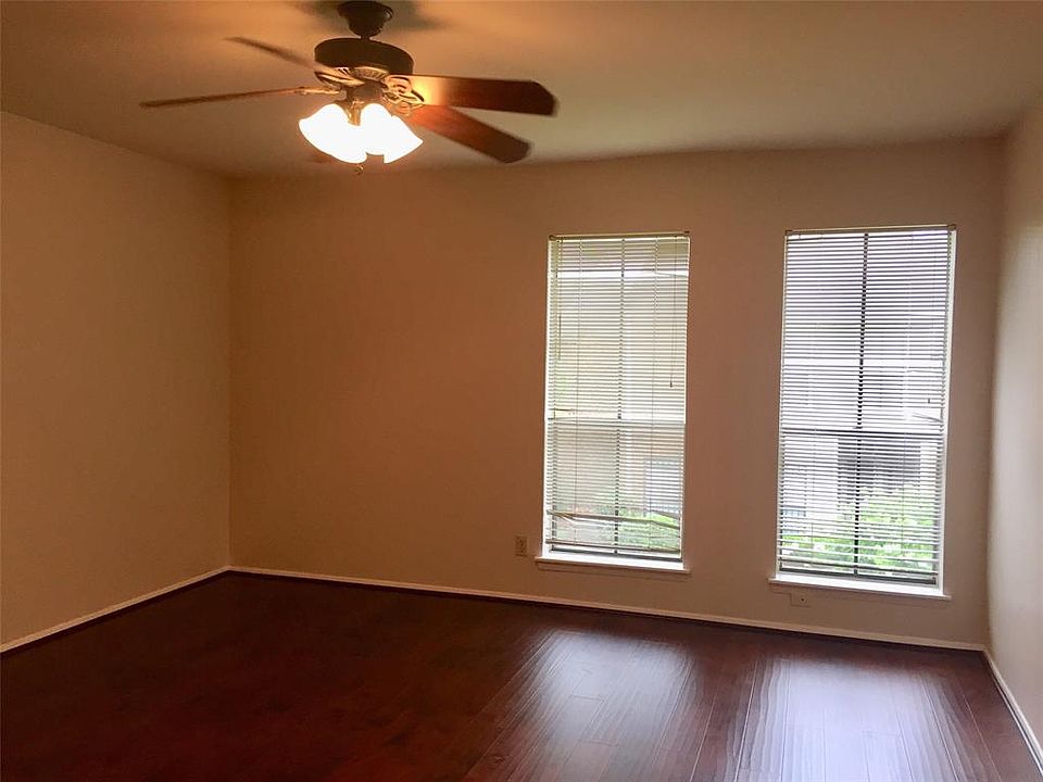 1st image of 8349 Wednesbury Ln