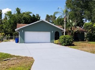 8469 Winged Foot Dr, Fort Myers, FL 33967