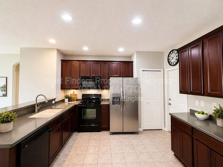 14793 Falling Waters Dr — Photo 5