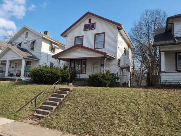 128 E Parkwood Dr, Dayton, OH 45405