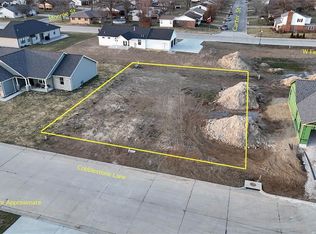 409 Cobblestone Ln, Red Bud, IL