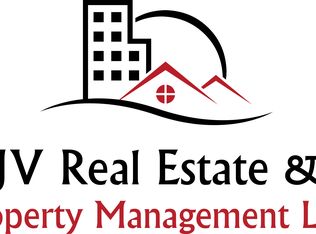 2208 S 16th St APT 4, Milwaukee, WI 53215