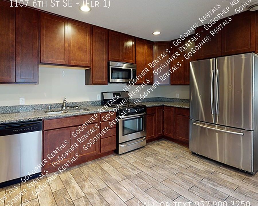 1st image of 1107 6th St SE Floor 1