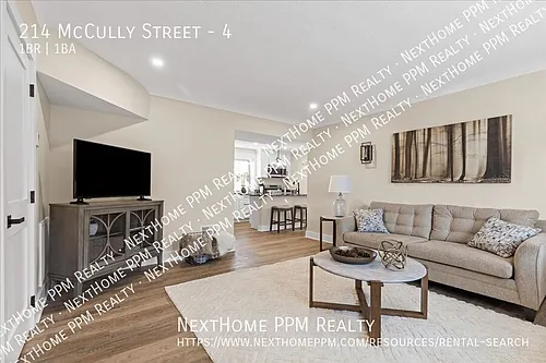 214 McCully St #4 Photo 1