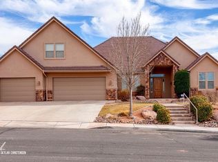 1044 E Indian Knolls Dr, Washington, UT 84780