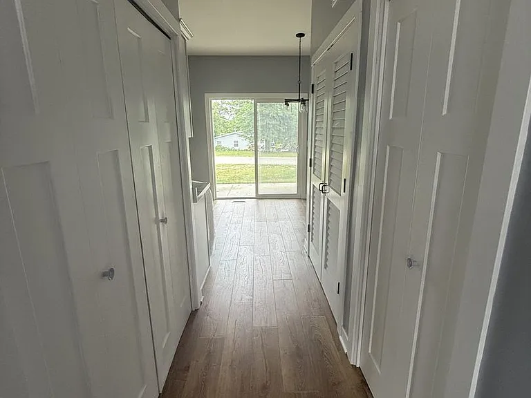 5739 E Dupont Rd — Photo 1