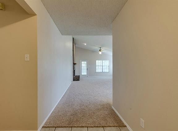 3rd image of 4109 Stinwick Ln