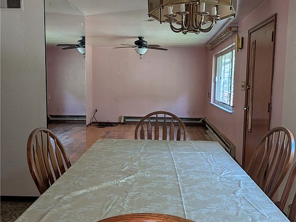3rd image of 1110 Mifflin Rd