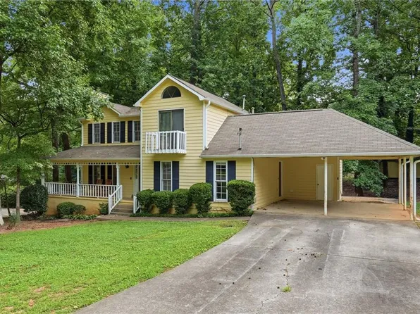 392 Princeton Way, Lawrenceville, GA 30044