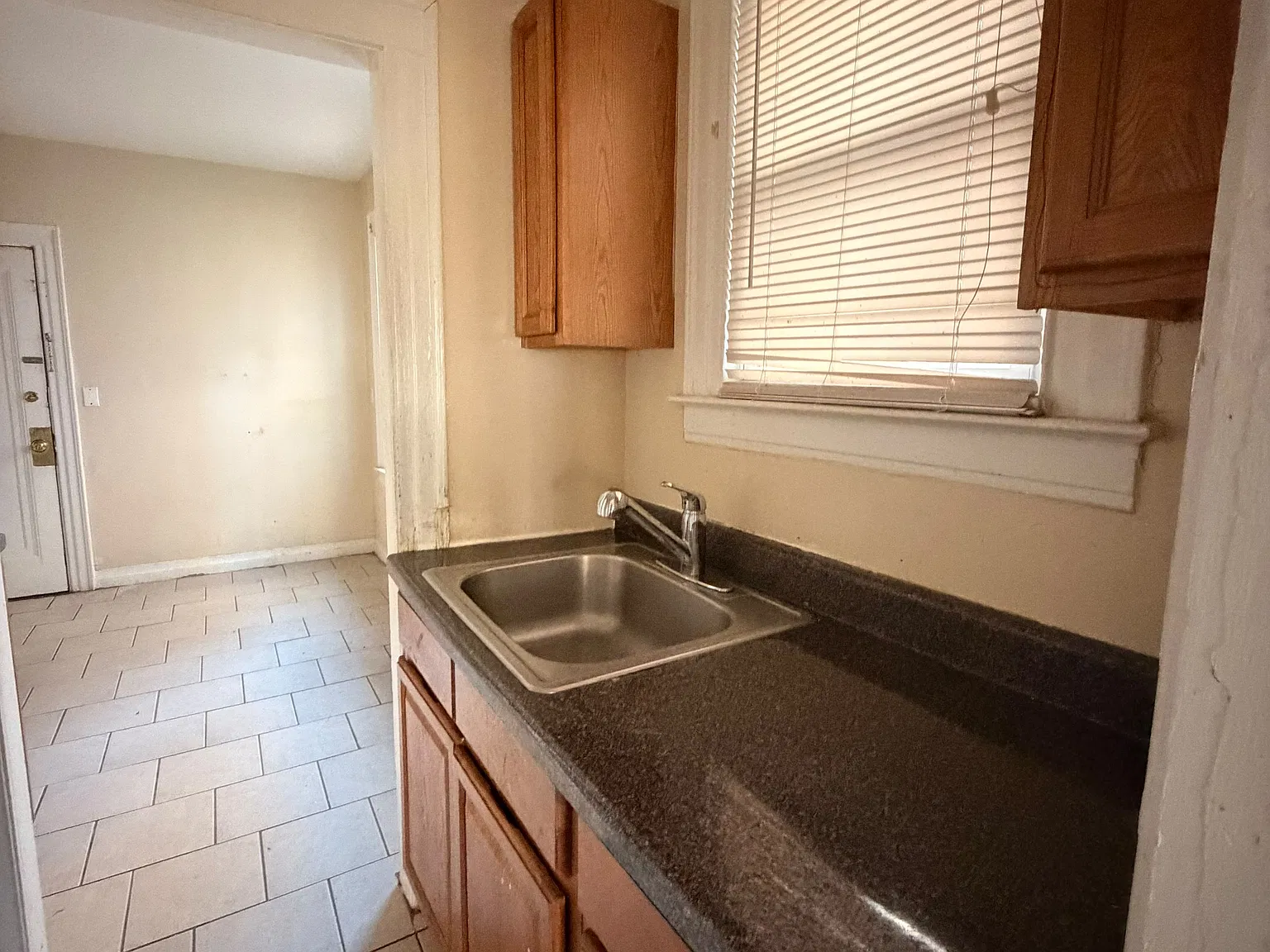 2 bed, $1,675 — Photo 4