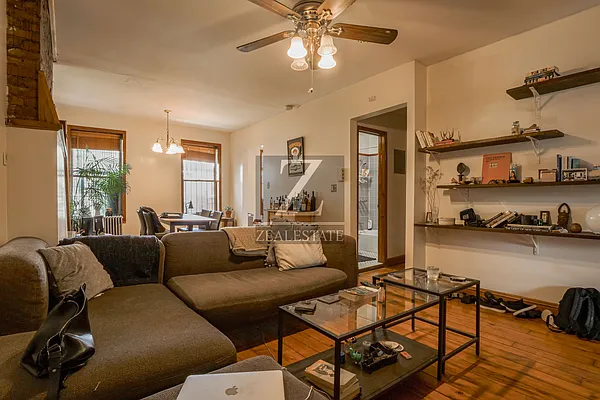 Rented by ZealEstate Group Inc | media 28