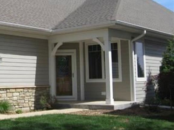 3rd image of 1619 Lake Shore Dr #D