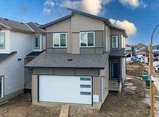 104 21st St NW, Edmonton, AB T6T1B2