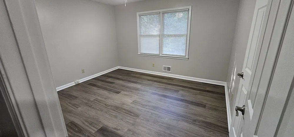 1331 Providence Way — Photo 4