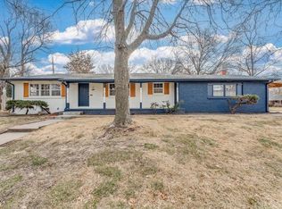 1244 N Wood Ave, Wichita, KS 67212