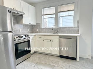 192 Sumner St FLOOR 2, Newton Center, MA 02459