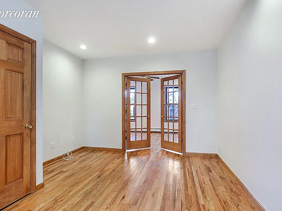 4th image of 30 1st St #3
