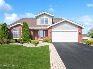 1539 Sawgrass Ln, Beecher, IL 60401