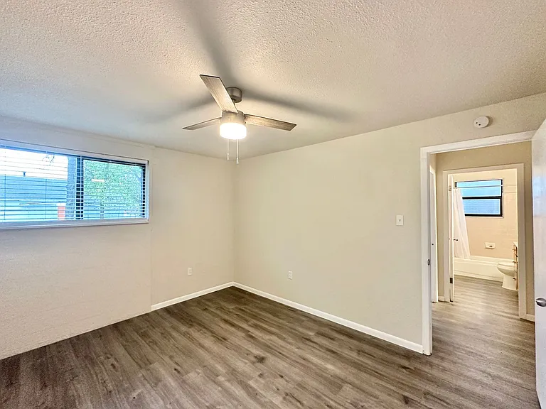 Newly Remodeled! Viewable November 8th! — Photo 13