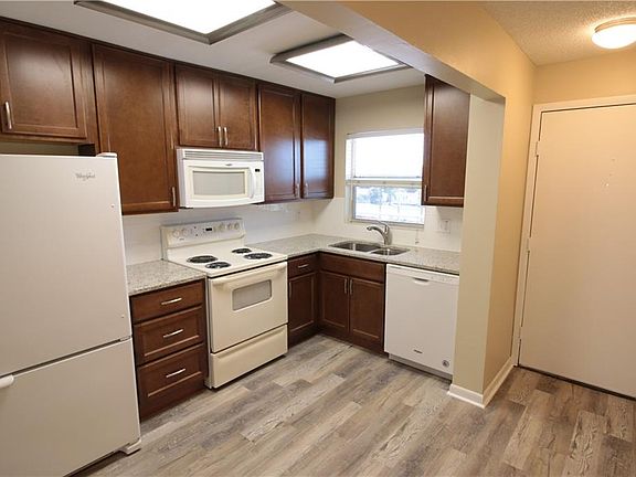 2nd image of 5501 80th St N Unit 304