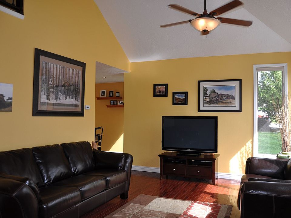 1st image of 5523 Prospect Dr
