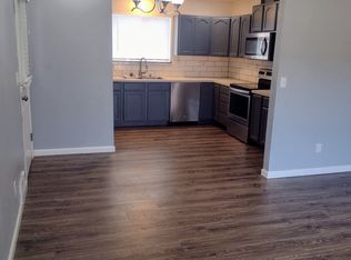 1015 Lincoln St #B, Hoquiam, WA 98550