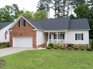 1566 Brandyhill Dr, Rock Hill, SC 29732