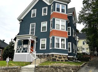 19 Briscoe St #1R, Beverly, MA 01915