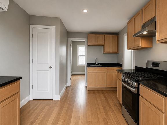 2nd image of 12 Dow St #1/2