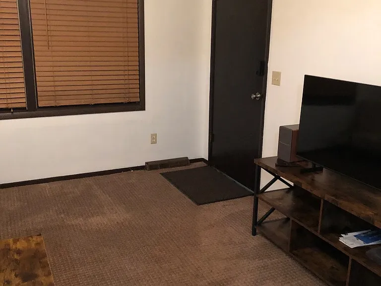 Unit Photo