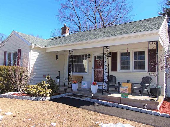 4th image of 34 Collamer Dr
