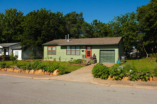 3376 N Lansing Pl Photo 1