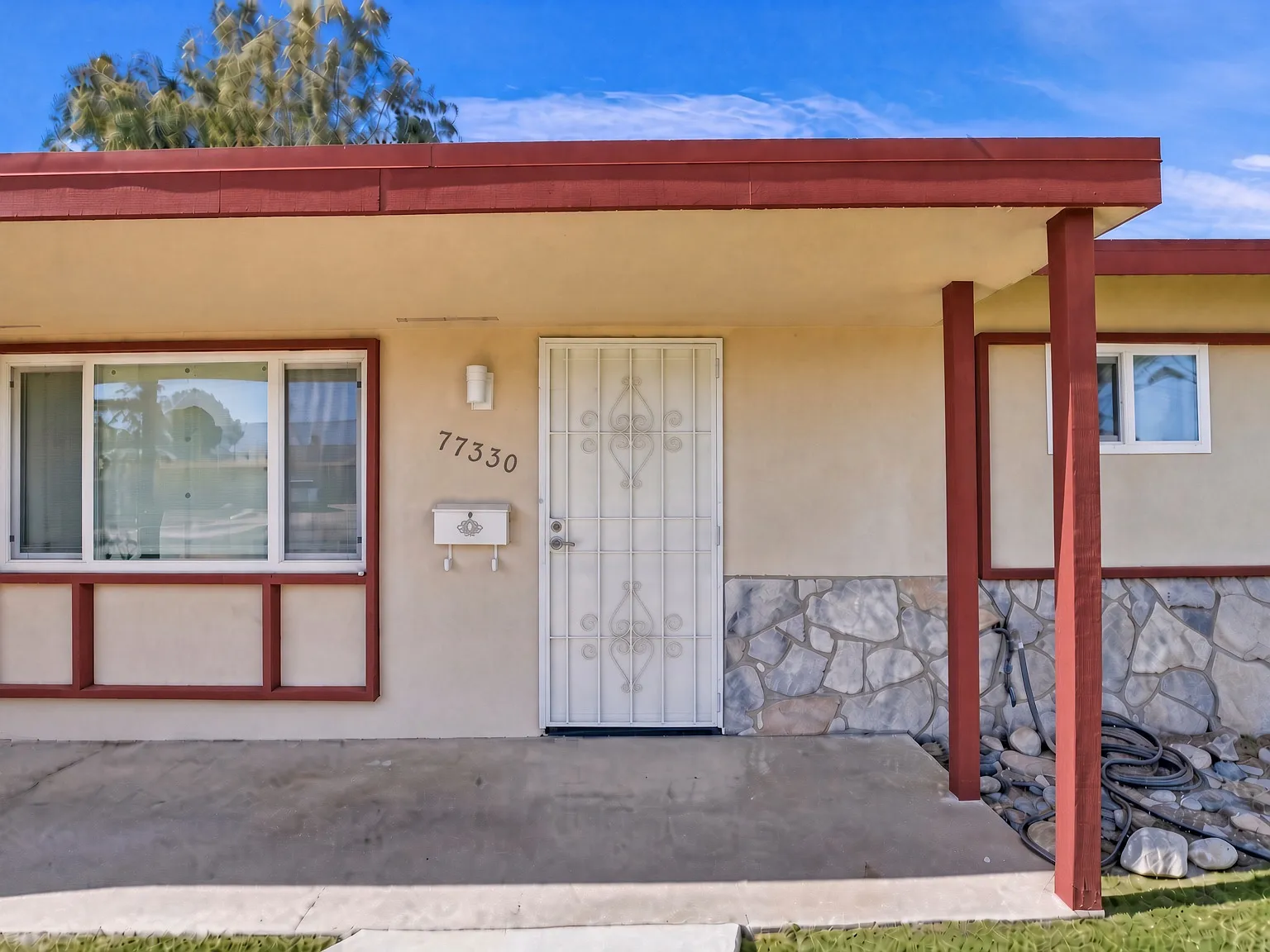 2 bed, 1334 sqft, $2,650 — Photo 3