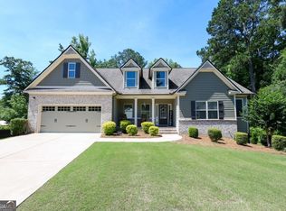 1849 Cedar Oaks Ln, Oxford, GA 30054