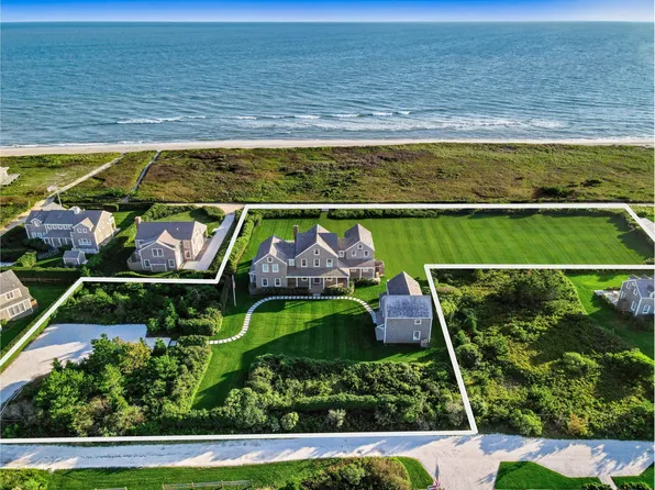 2 Marion Ave, Nantucket, MA 02554