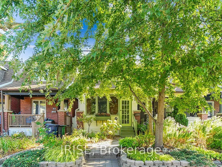 61 Chisholm Ave — Photo 1