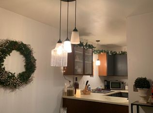 615 Hillcrest Dr #9, Waupaca, WI 54981