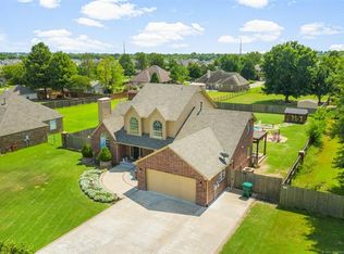 21630 E 102nd St S, Broken Arrow, OK 74014