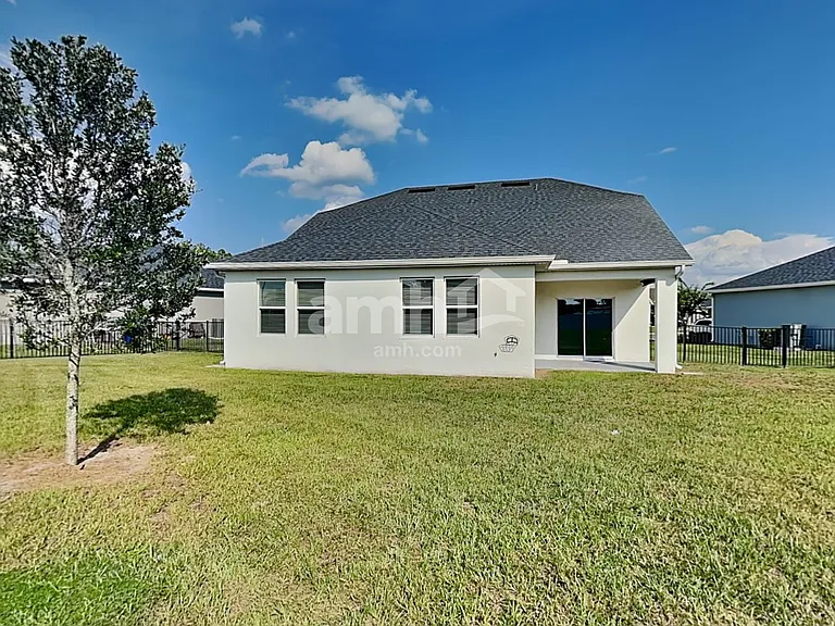 2470 Ixora Ct — Photo 25