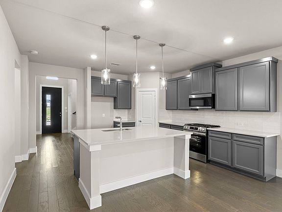 7th image of this home