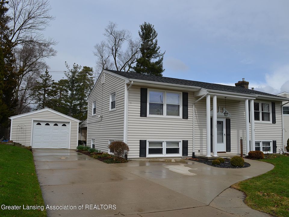 1st image of 1725 Parkvale Ave