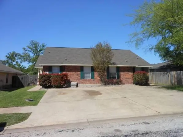 2123 Hidden Hollow Cir #B, Bryan, TX 77807