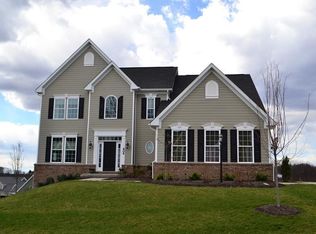 404 Loblolly Dr, Gibsonia, PA 15044