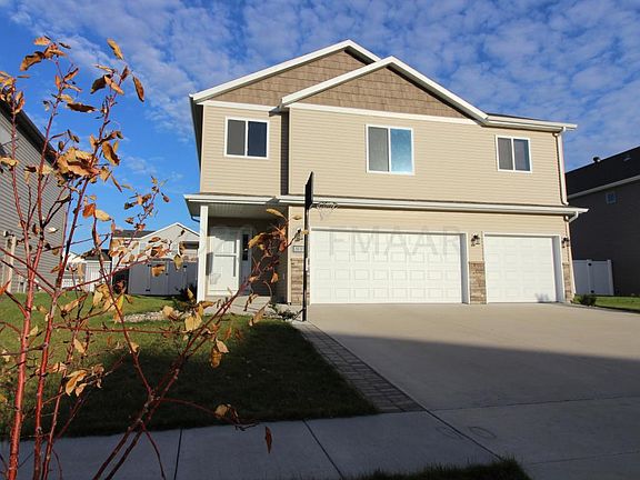 2nd image of 3133 5th St E