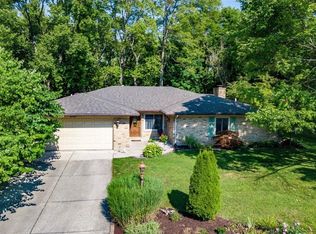 65 Springwood Dr, Springboro, OH 45066