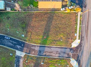 1551-1593 Barn St, Woodburn, OR 97071