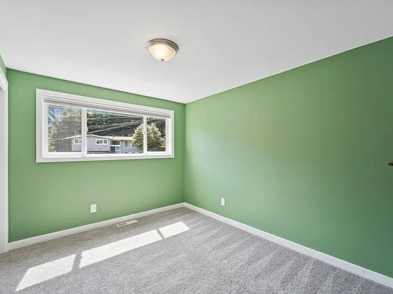 1140 N 146th Pl — Photo 20