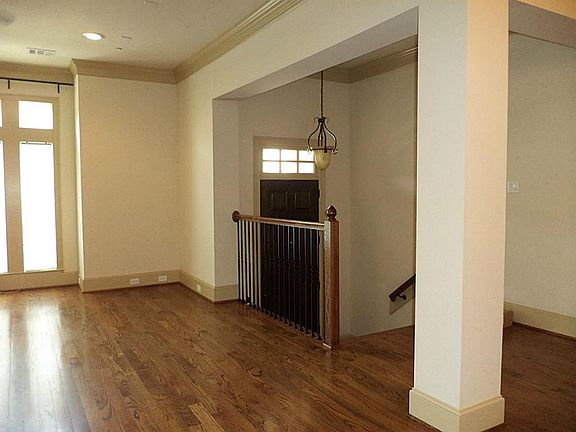 2nd image of 1320 Lake Pointe Pkwy